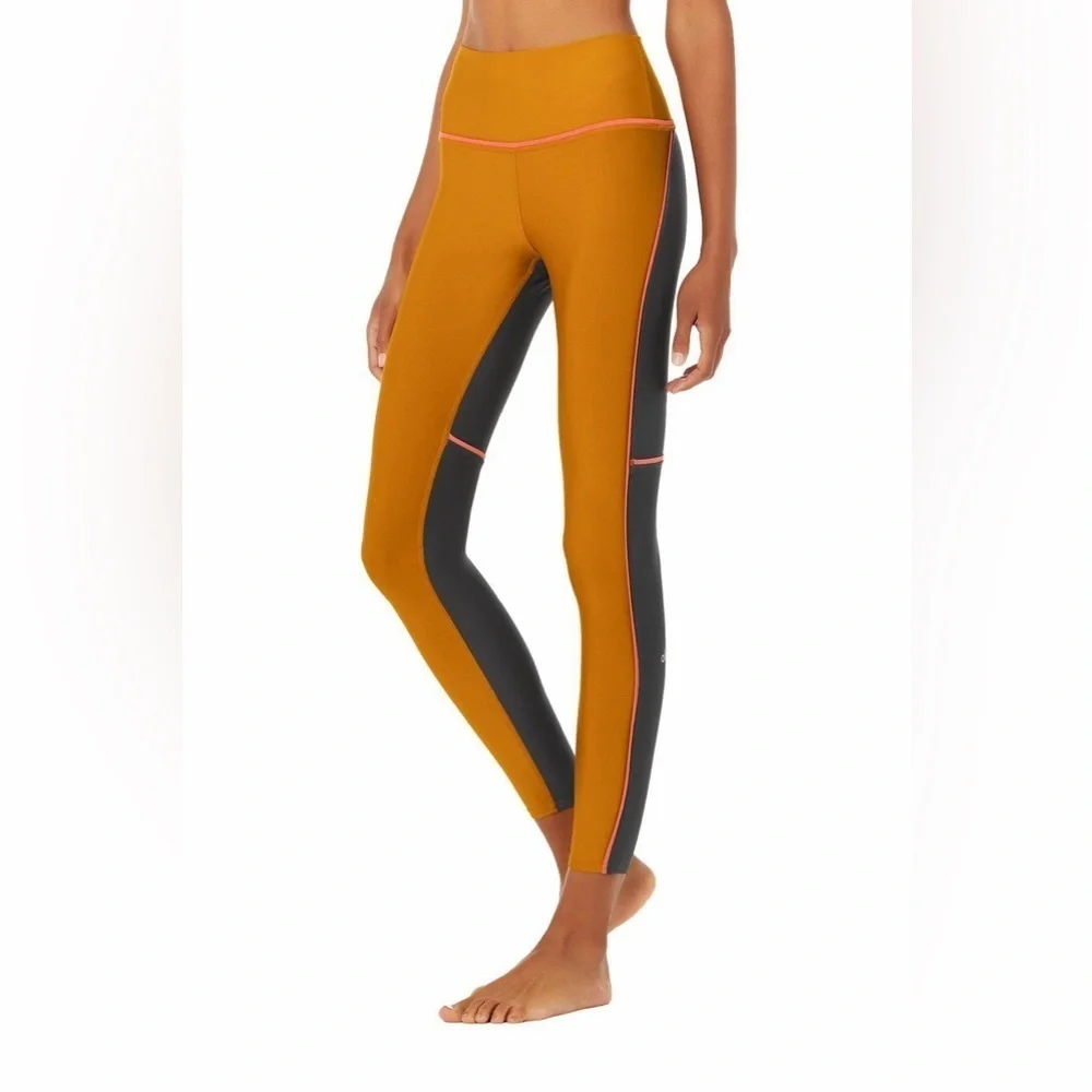 Alo Yoga 7/8 Element Legging in Bronze, Anthracite Strawberry XXS
